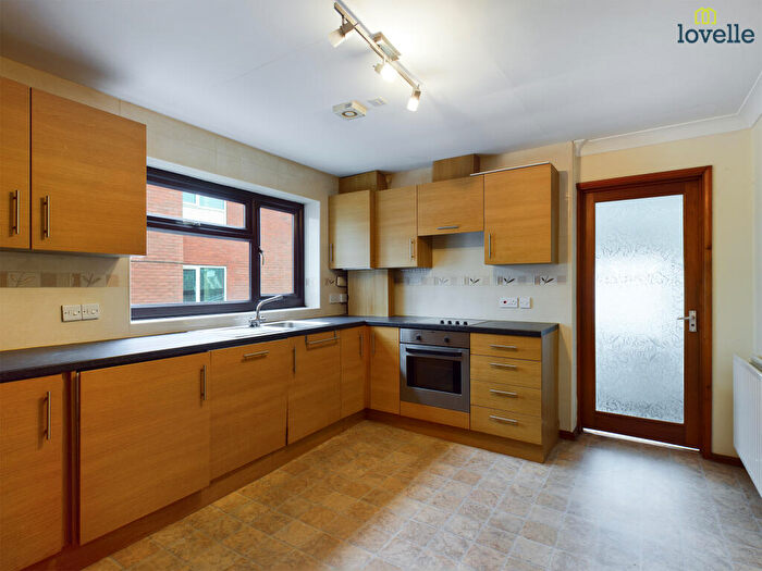 3 Bedroom Flat To Rent In High Street, Lincoln, LN5