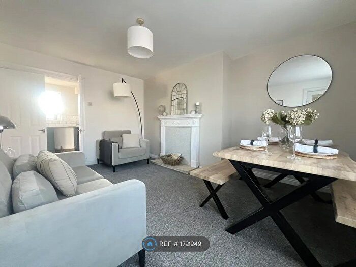 3 Bedroom Semi-Detached House To Rent In Wordsworth Avenue, Wheatley Hill, Durham, DH6