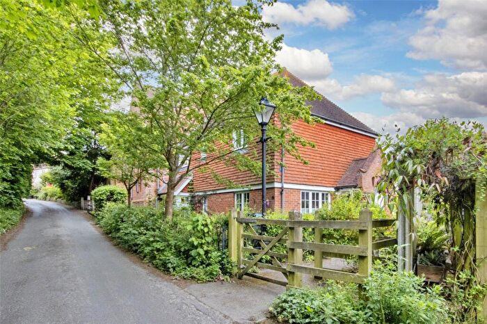 3 Bedroom Semi-Detached House For Sale In Fitzwalters Cottages, Sadlers Hill Goodnestone, Goodnestone, Nr Wingham, CT3