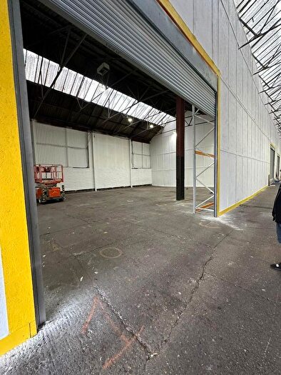 Garage / Parking To Rent In , Edmond, London, London, DA17