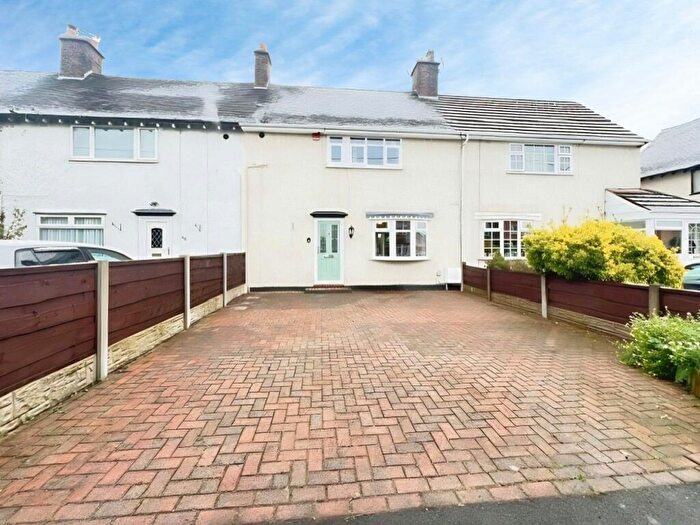2 Bedroom Mews To Rent In Farm Road, Rudheath, CW9