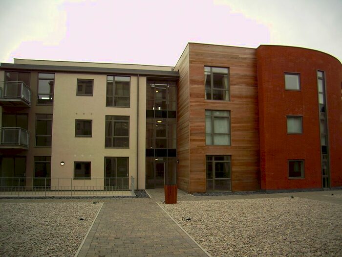 2 Bedroom Flat To Rent In Greenslade House, Beeston, NG9