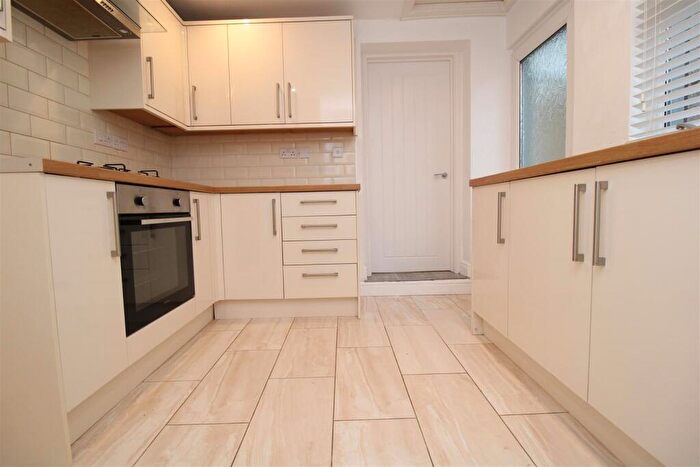3 Bedroom Terraced House To Rent In Dumfries Street, Treherbert, Treorchy, CF42