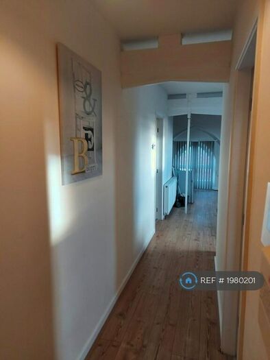 2 Bedroom Flat To Rent In James Reckitt Library, Hull, HU9