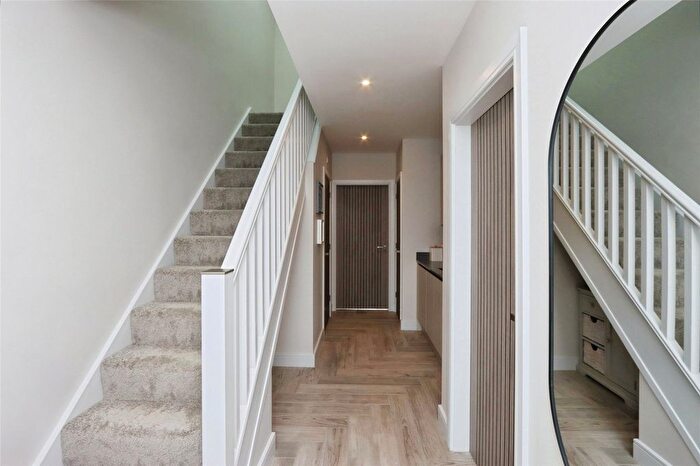 4 Bedroom Detached House For Sale In Fox Lane, Sheffield, South Yorkshire, S12