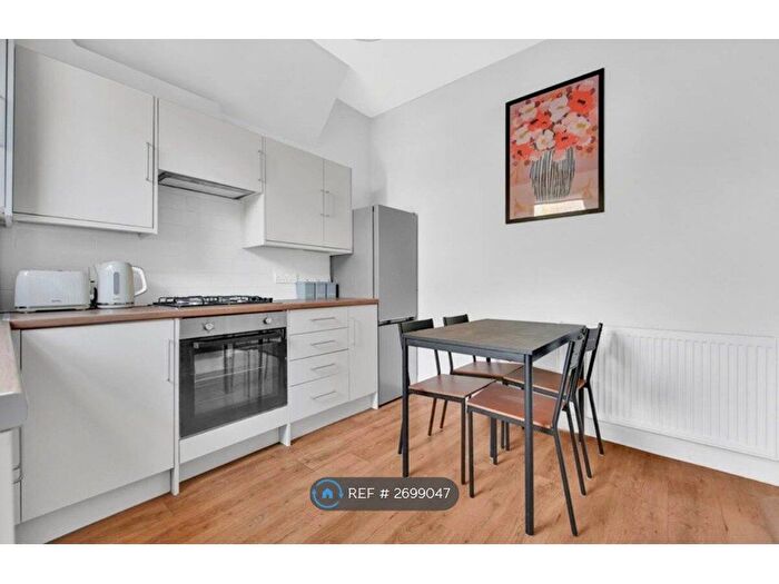 3 Bedroom Terraced House To Rent In Field Road, London, E7