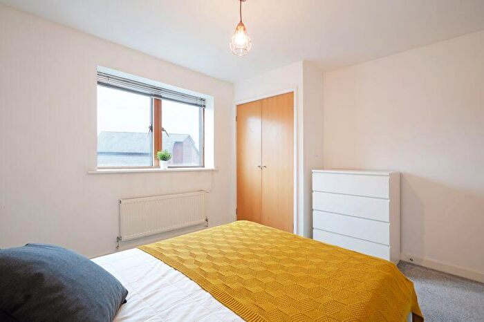2 Bedroom Apartment To Rent In Leadmill Court, Sheffield, S1