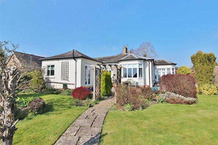 3 Bedroom Property For Sale In White Lodge, Belton Lane, Great Gonerby, NG31