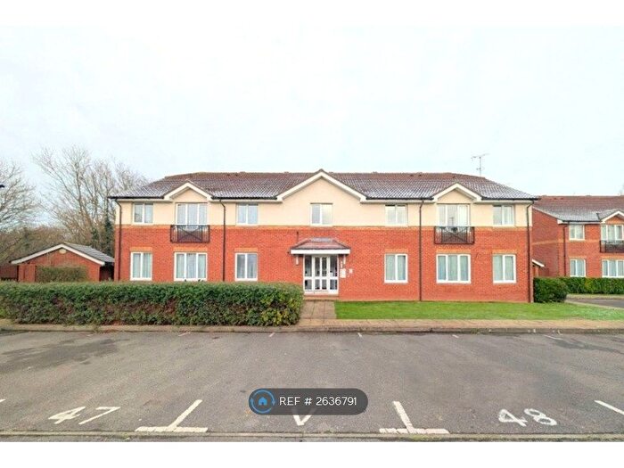 2 Bedroom Flat To Rent In Trevithick Close, Feltham, TW14