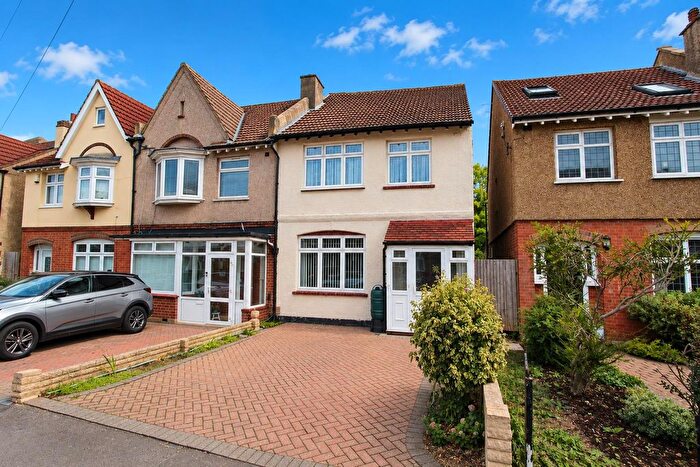 3 Bedroom End Of Terrace House For Sale In Milton Road, South Wallington, SM6