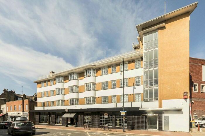 1 Bedroom Flat To Rent In Red Lion Street, Richmond, TW9