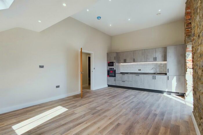 2 Bedroom Apartment To Rent In John Street, Carnforth, Lancashire, LA5