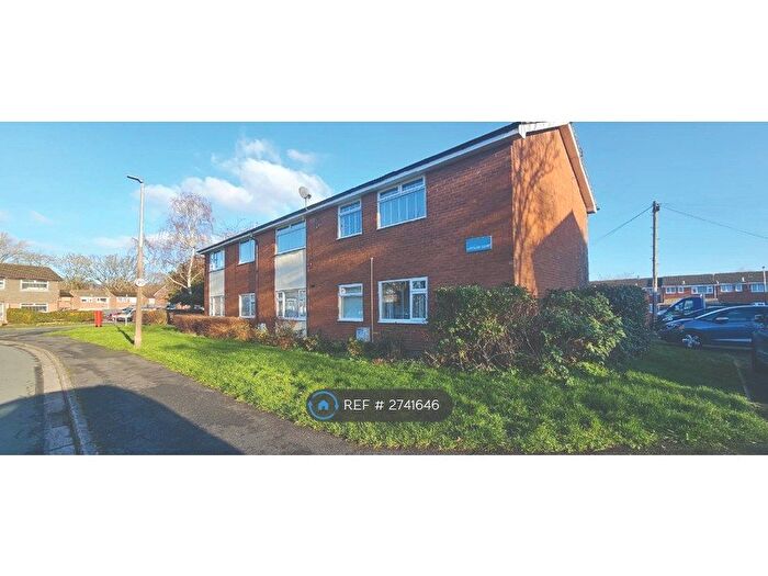 2 Bedroom Flat To Rent In Gateacre Court, Ellesmere Port, CH66
