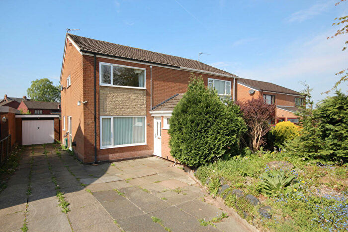 3 Bedroom Semi-Detached House For Sale In Leigh Way, Weaverham, CW8