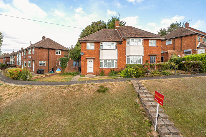 3 Bedroom Semi-Detached House For Sale In Everest Road, High Wycombe, Buckinghamshire, HP13