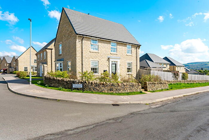 4 Bedroom Detached House For Sale In Scotgate Road, Honley, HD9