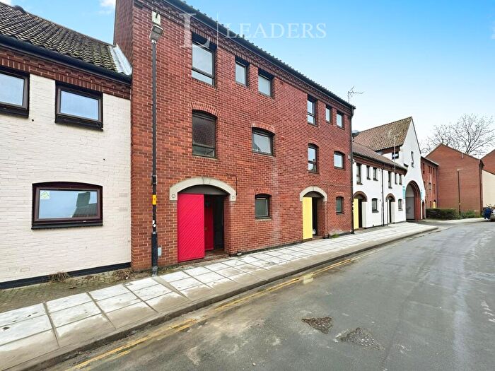 4 Bedroom House To Rent In Coslany Street, NR3