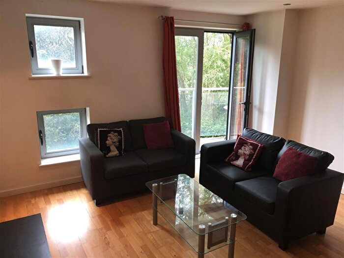 1 Bedroom Flat To Rent In Catalina, City Island, Gotts Road, Leeds, LS12