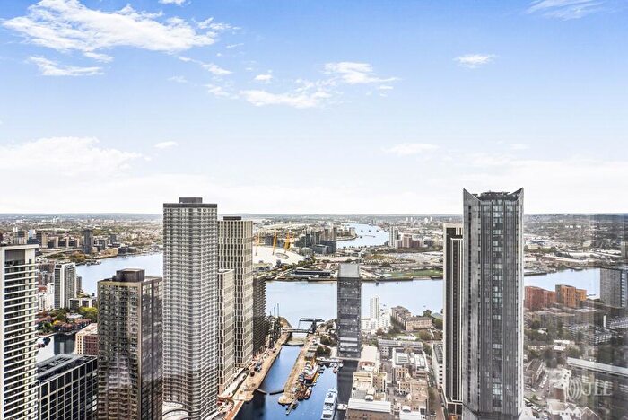 2 Bedroom Flat For Sale In Marsh Wall London, E14