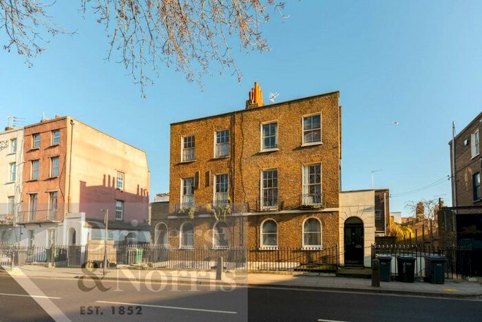 4 Bedroom Apartment To Rent In Camden Street, Camden, London, NW1