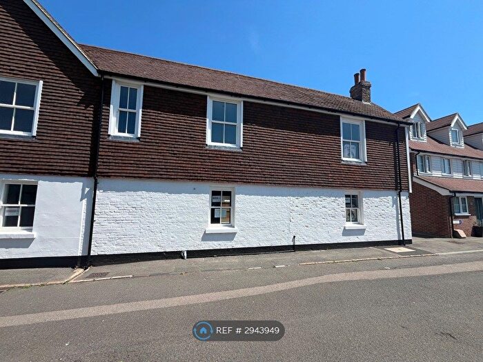 3 Bedroom Terraced House To Rent In Bleak Road, Lydd, TN29