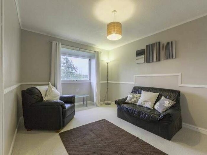 1 Bedroom Flat To Rent In Clifden Blue Court, Dundee DD4