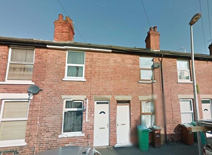 2 Bedroom Terraced House To Rent In Isandula Road, Nottingham, NG7