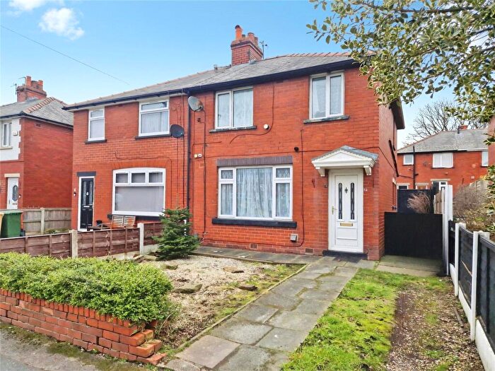 3 Bedroom Semi Detached House For Sale In Beech Avenue, Kearsley, Bolton, Greater Manchester, BL4