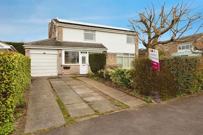 4 Bedroom Detached House For Sale In Mallowdale, Nunthorpe, Middlesbrough, TS7