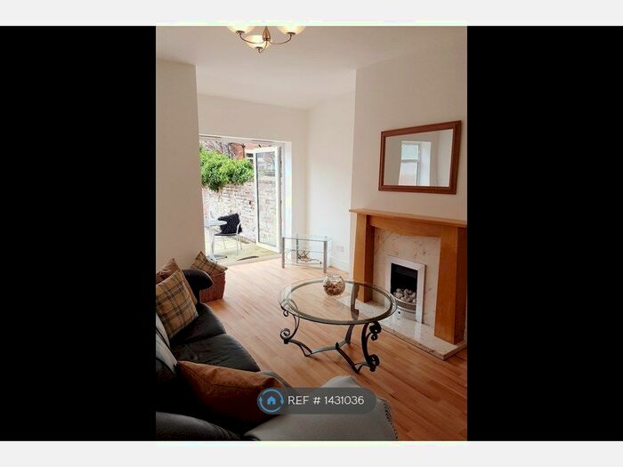 1 Bedroom Flat To Rent In Orchard Road, Lytham St Annes, FY8