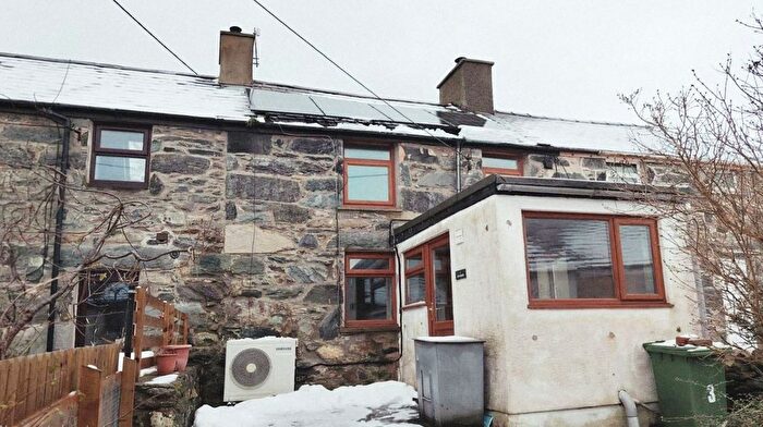 2 Bedroom Cottage For Sale In Tyn Ardd, , Rhiwlas, Bangor, Gwynedd, LL57