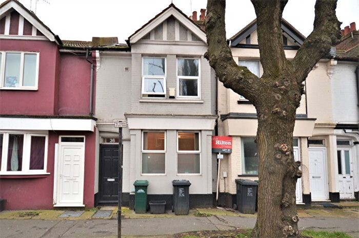 1 Bedroom Terraced House To Rent In Coombe Terrace, Brighton, BN2