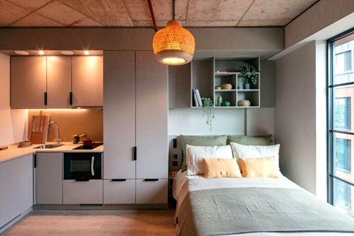 Studio To Rent In Bigger, Sunday Mills, Trewint Street, Earlsfield, SW18