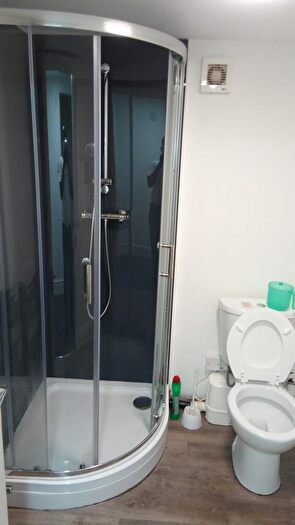 5 Bedroom Semi-Detached House To Rent In Brighton Grove, Manchester, Greater Manchester, M14
