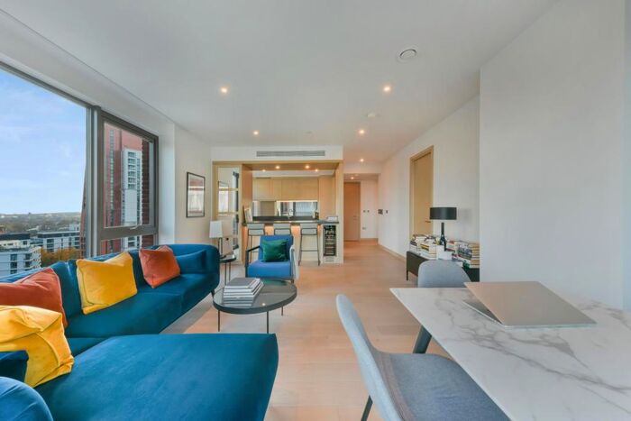 2 Bedroom Flat To Rent In Legacy Building, Embassy Gardens, London, SW11