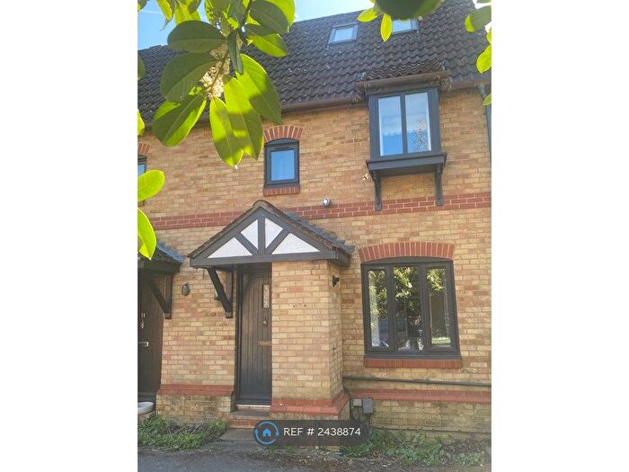 2 Bedroom Semi-Detached House To Rent In Suffolk Drive, Burpham Guildford, GU4