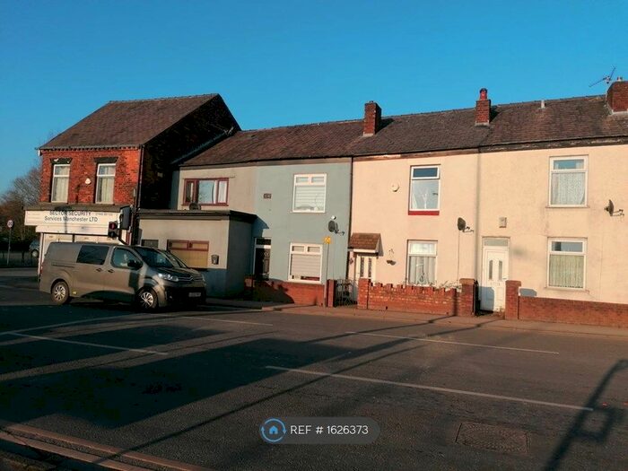 2 Bedroom Terraced House To Rent In Castle Street, Tyldesley, Manchester, M29