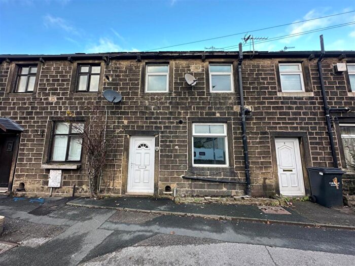 2 Bedroom Terraced House To Rent In Main Road, Eastburn, BD20