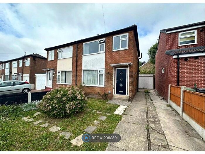 3 Bedroom Semi-Detached House To Rent In Uppermoor Close, Pudsey, LS28