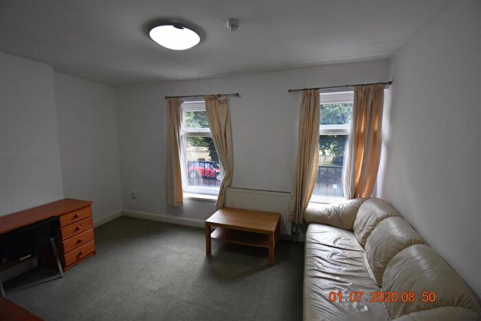 1 Bedroom Flat To Rent In Alllensbank Road, Heath, CF14