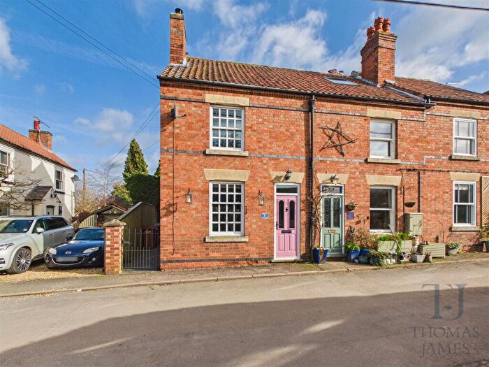3 Bedroom Cottage For Sale In Frog Lane, Plungar, Nottingham, NG13