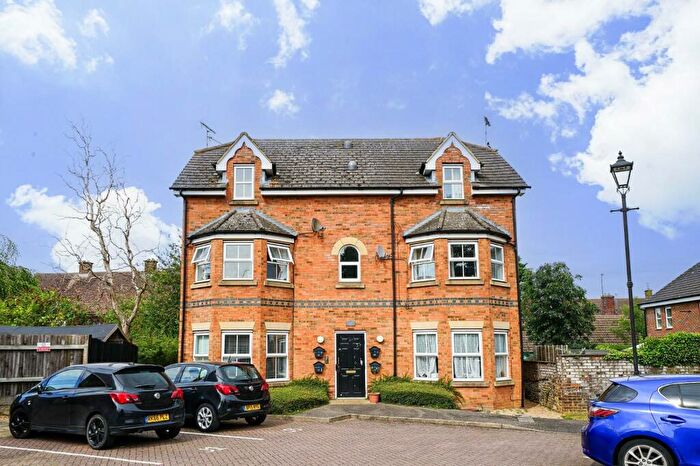 2 Bedroom Duplex For Sale In James Villa, Gilbert Mews, Leighton Buzzard, LU7