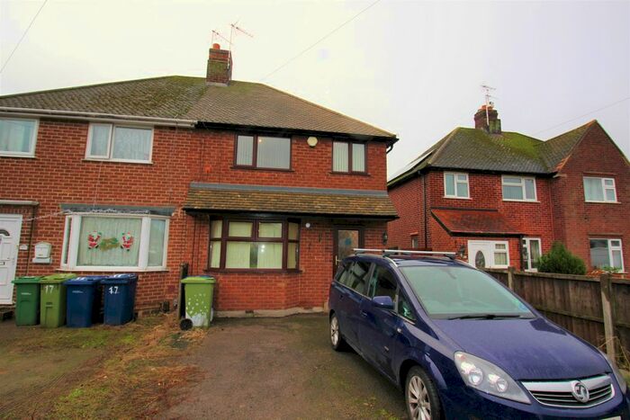 3 Bedroom Semi-Detached House To Rent In Springwell Gardens, Churchdown, GL3