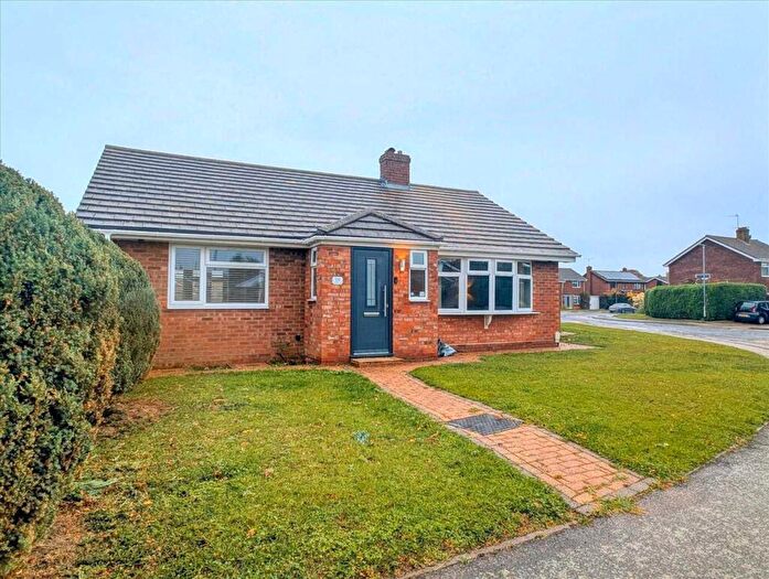 3 Bedroom Bungalow For Sale In Larkfield Road, Great Bentley, CO7