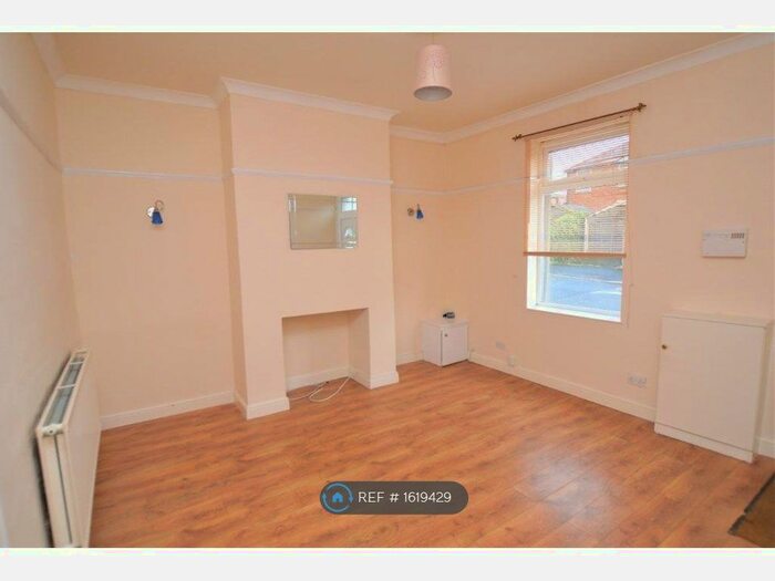 2 Bedroom Terraced House To Rent In De Lacy Street, Preston, PR2