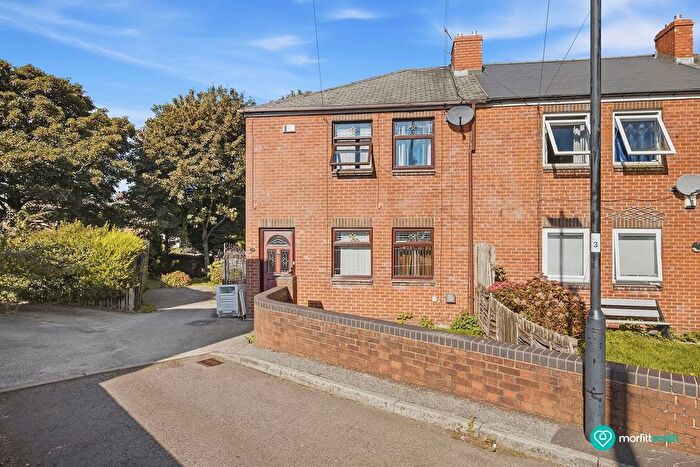 3 Bedroom End Terrace House For Sale In Wulfric Close, Sheffield, S2