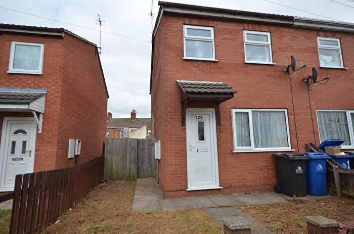 2 Bedroom Terraced House To Rent In Oxford Street, Grimsby, DN32