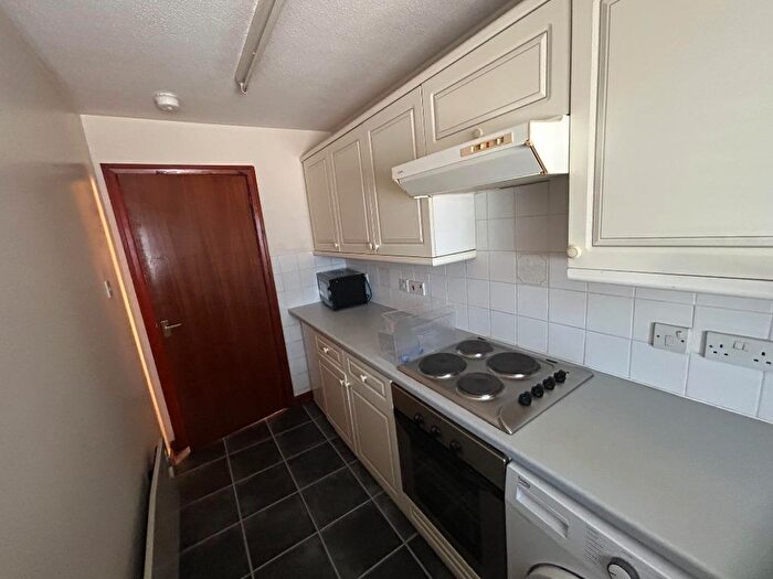 1 Bedroom Flat To Rent In West Stirling Street, Alva, Clackmannanshire, FK12