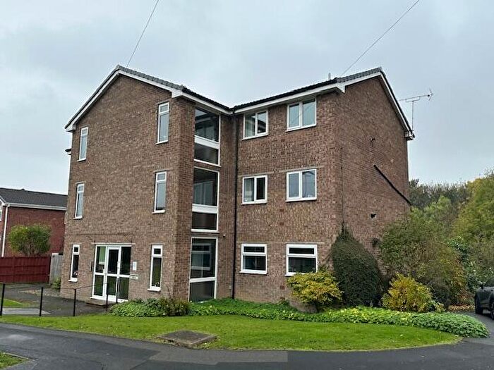 2 Bedroom Flat To Rent In Wadsworth Road, Sheffield, S12