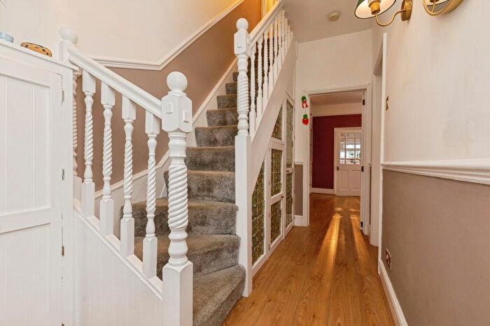 3 Bedroom Terraced House For Sale In Soundwell Road, Bristol, BS15